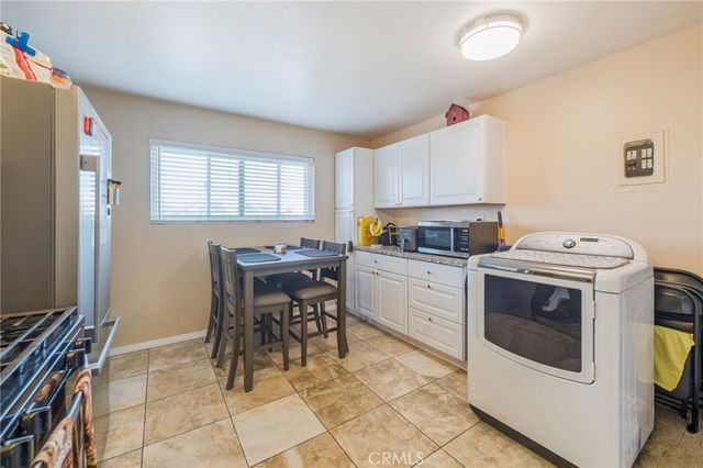 851 W Crestwood, San Pedro, CA 90731