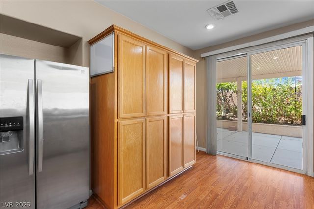10900 Calistoga Springs Court, Las Vegas, NV 89144