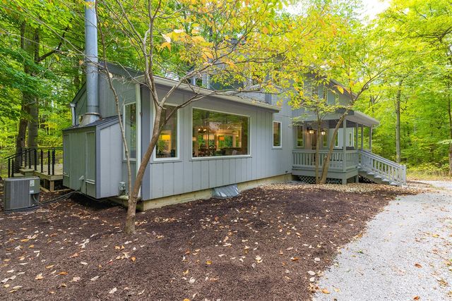 39 Camp Madron Road, Buchanan, MI 49107