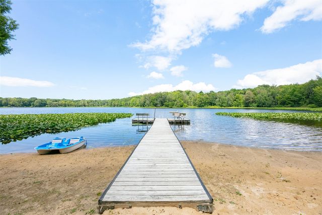 39 Camp Madron Road, Buchanan, MI 49107