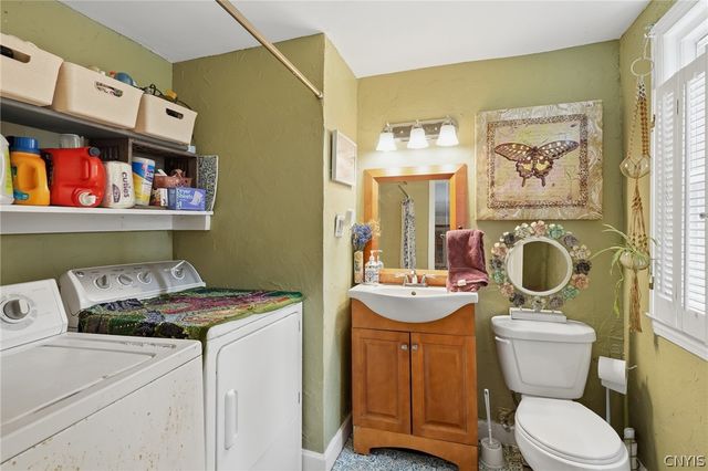 523 South Terry Road, Geddes, NY 13219