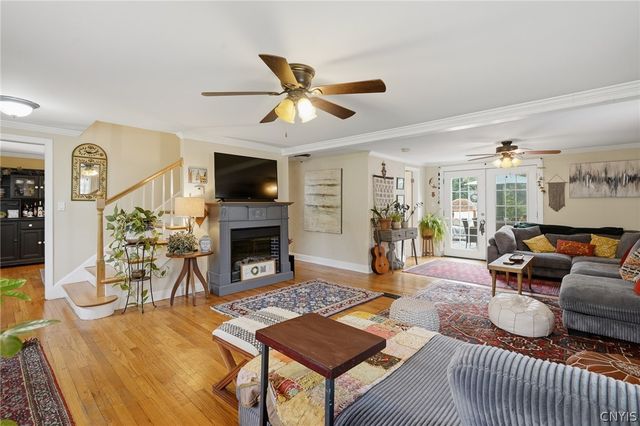 523 South Terry Road, Geddes, NY 13219