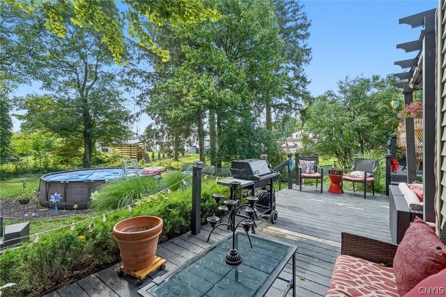 523 South Terry Road, Geddes, NY 13219