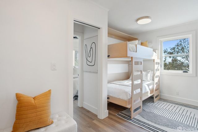 344 Holladay Avenue, San Francisco, CA 94110