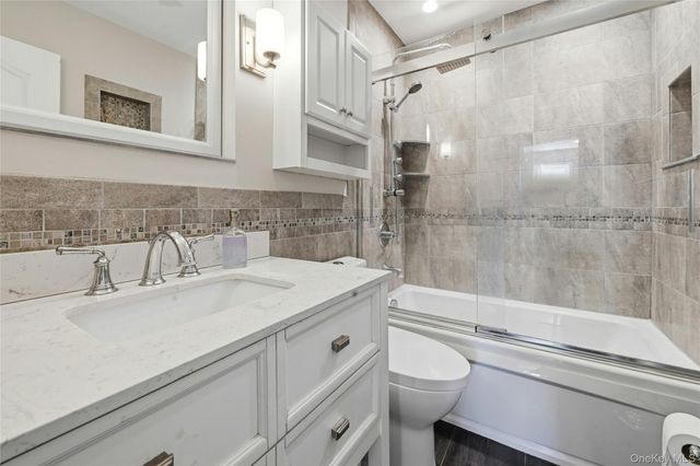 26 Patrician Street, Holbrook, NY 11741