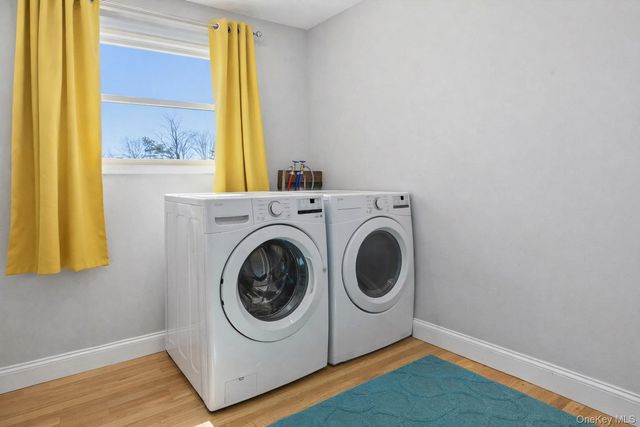 26 Patrician Street, Holbrook, NY 11741