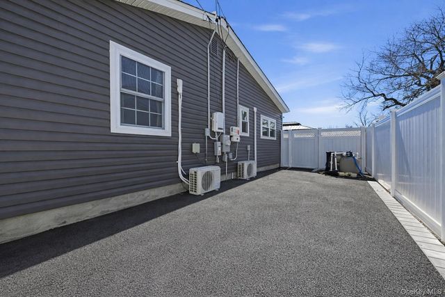 26 Patrician Street, Holbrook, NY 11741