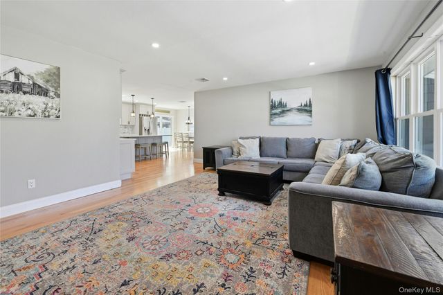 26 Patrician Street, Holbrook, NY 11741