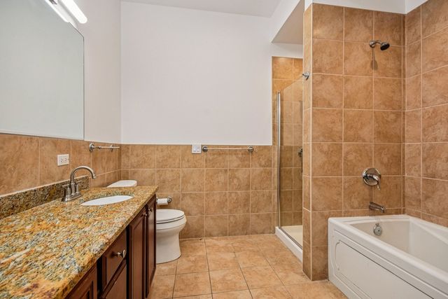 4644 S Prairie Avenue 2N, Chicago, IL 60653