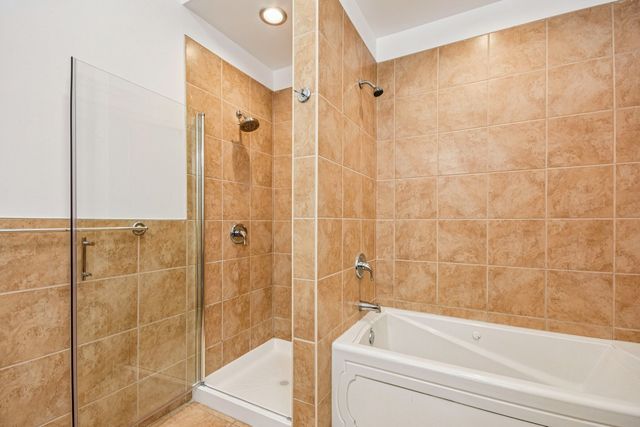 4644 S Prairie Avenue 2N, Chicago, IL 60653