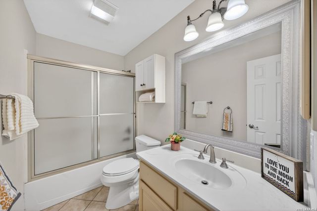 121 Fort Wayne, Universal City, TX 78148