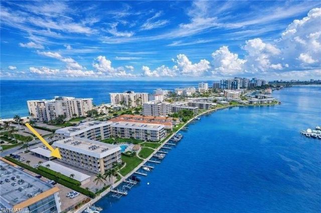 3000 Gulf Shore BLVD N # 212, Naples, FL 34103