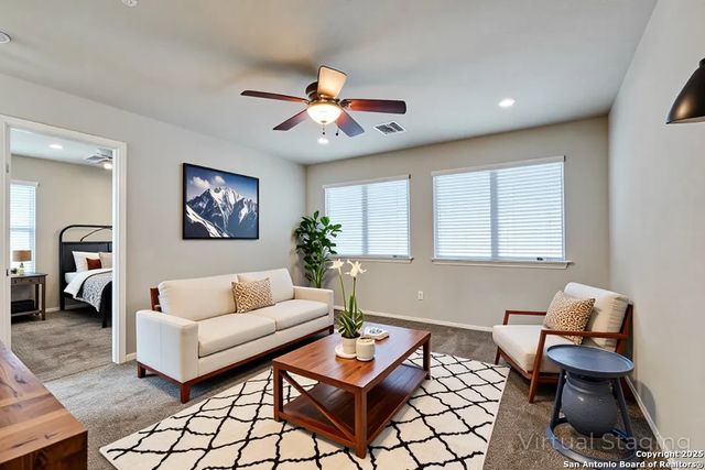 9011 Acorn Forest Dr, San Antonio, TX 78251