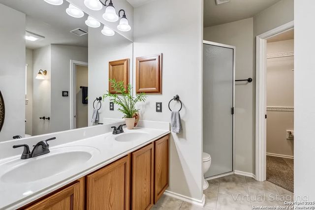 9011 Acorn Forest Dr, San Antonio, TX 78251