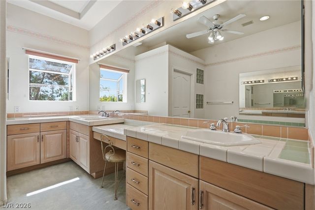2212 Chatsworth Court, Henderson, NV 89074