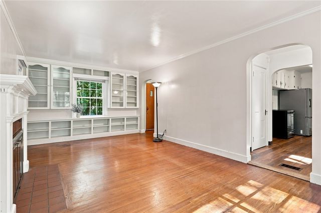 206 Bastian Road, Brighton, NY 14623