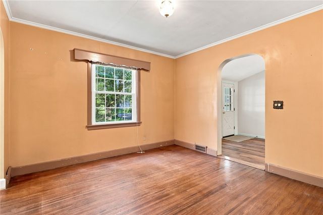 206 Bastian Road, Brighton, NY 14623