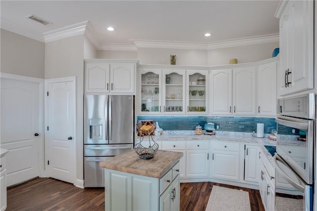 3180 Riverview Pointe Drive, Theodore, AL 36582