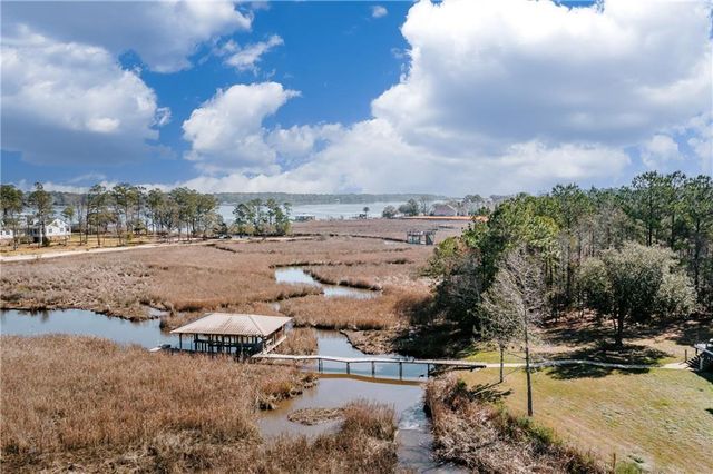 3180 Riverview Pointe Drive, Theodore, AL 36582