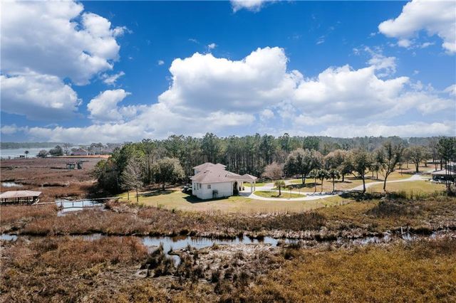 3180 Riverview Pointe Drive, Theodore, AL 36582