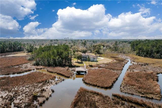 3180 Riverview Pointe Drive, Theodore, AL 36582