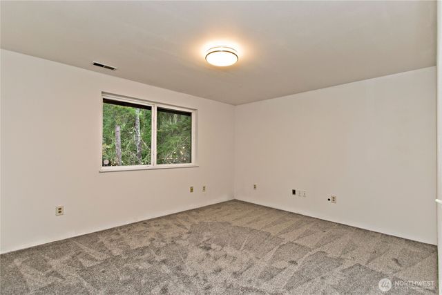 28515 210th Avenue SE, Kent, WA 98042