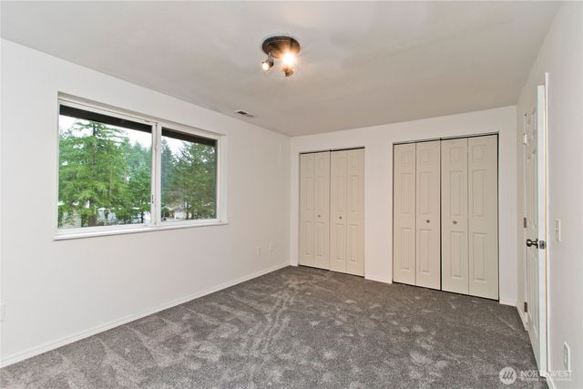 28515 210th Avenue SE, Kent, WA 98042