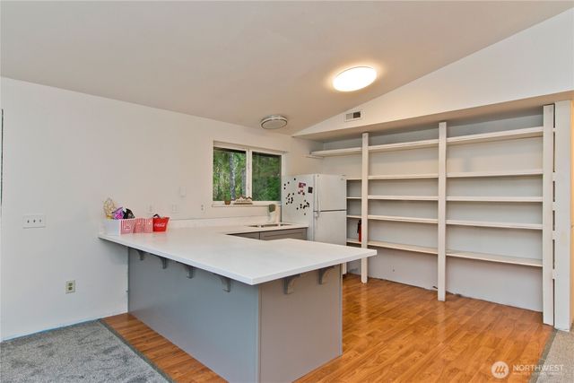 28515 210th Avenue SE, Kent, WA 98042