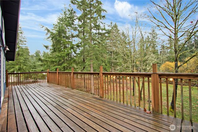 28515 210th Avenue SE, Kent, WA 98042