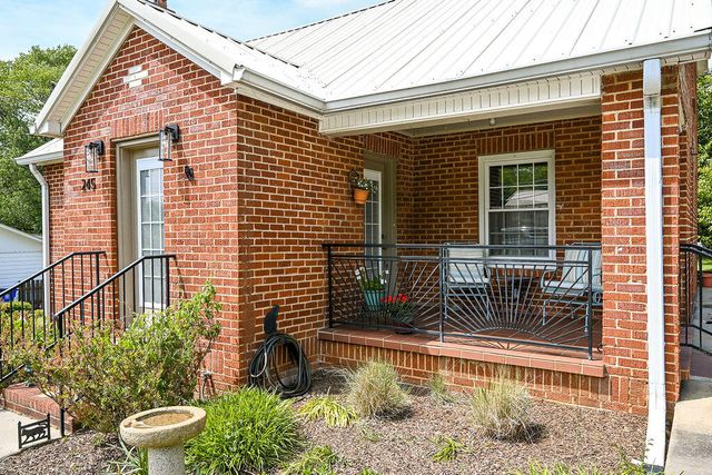 245 Hiwassee Avenue NE, Cleveland, TN 37312