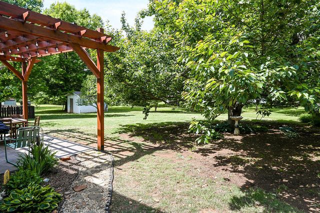 245 Hiwassee Avenue NE, Cleveland, TN 37312