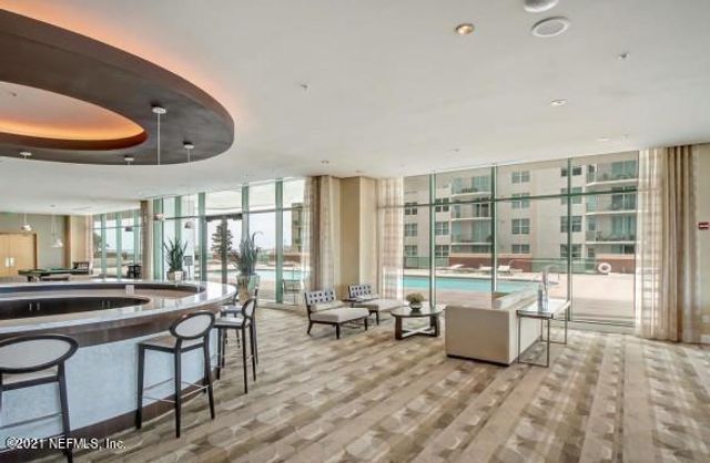 1431 RIVERPLACE Boulevard 1401, Jacksonville, FL 32207