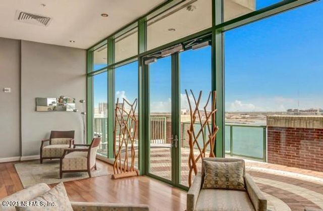 1431 RIVERPLACE Boulevard 1401, Jacksonville, FL 32207