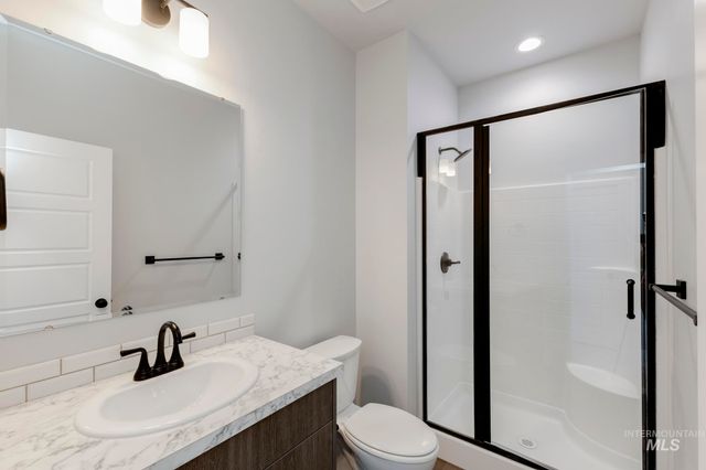 5390 W Yarnell St, Eagle, ID 83616