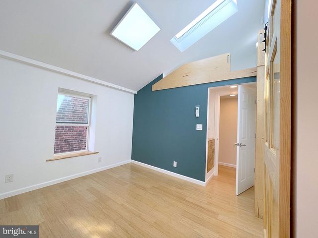 748 CATHARINE ST, Philadelphia, PA 19147