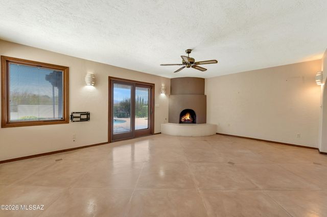 3990 N Ridgecrest Drive, Tucson, AZ 85750