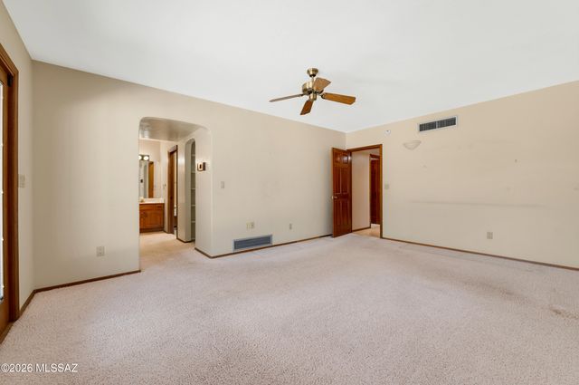 3990 N Ridgecrest Drive, Tucson, AZ 85750
