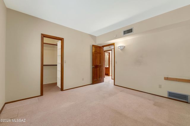 3990 N Ridgecrest Drive, Tucson, AZ 85750