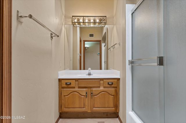 3990 N Ridgecrest Drive, Tucson, AZ 85750