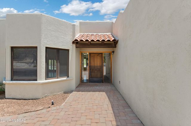 3990 N Ridgecrest Drive, Tucson, AZ 85750