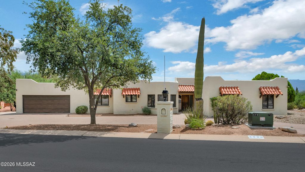 3990 N Ridgecrest Drive, Tucson, AZ 85750