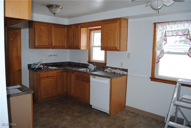 24850 Zeman Avenue, Euclid, OH 44123