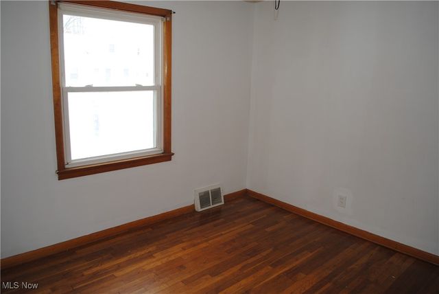 24850 Zeman Avenue, Euclid, OH 44123