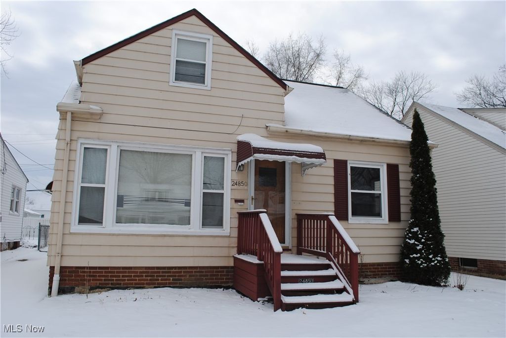 24850 Zeman Avenue, Euclid, OH 44123