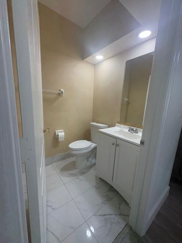 4770 NW 57TH Place 4770, Coconut Creek, FL 33073