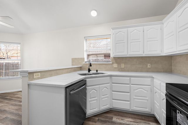 315 Myrtle Avenue, Waxahachie, TX 75165