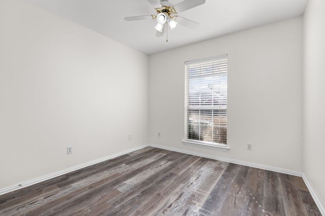 315 Myrtle Avenue, Waxahachie, TX 75165