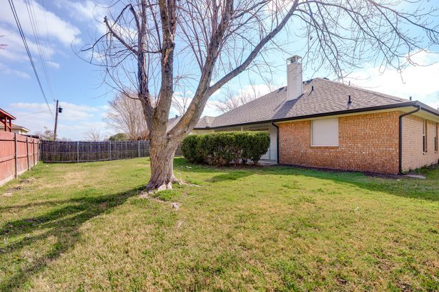 315 Myrtle Avenue, Waxahachie, TX 75165