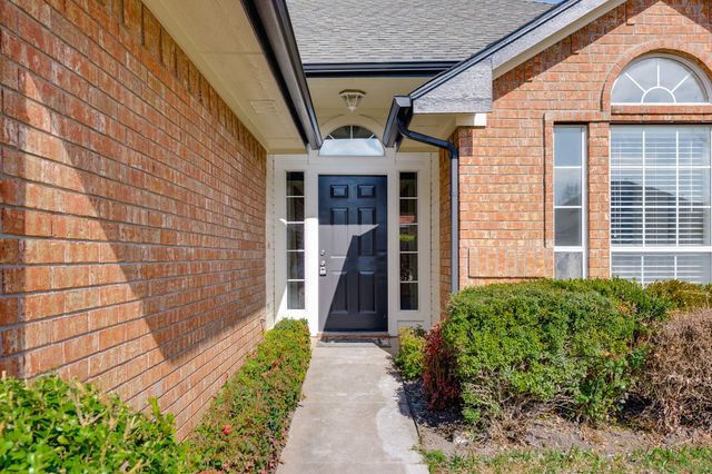 315 Myrtle Avenue, Waxahachie, TX 75165