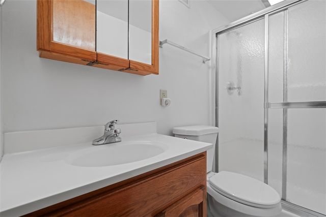 2143 Plainview Ave, Brookline, PA 15226